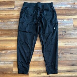 Unifor Advanatge ButterSoft Women’s Black Jogger Style Scrub Pants